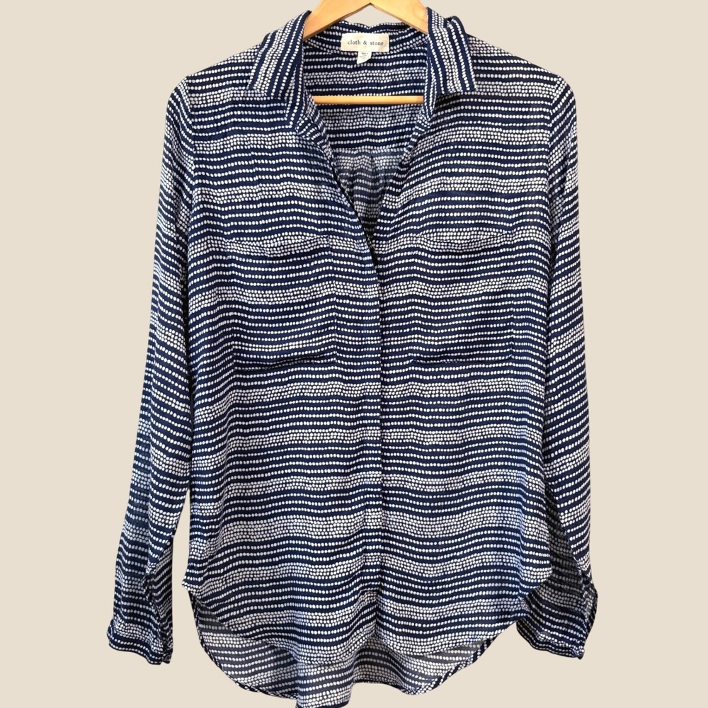 Cloth & Stone Womens Navy White Dotted Stripe Rayon Button Down Shirt Sz Medium